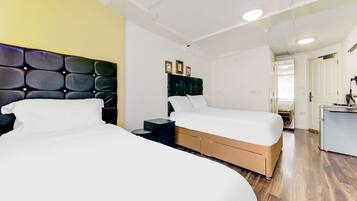 Standard Triple Room | Soundproofing, free WiFi, bed sheets