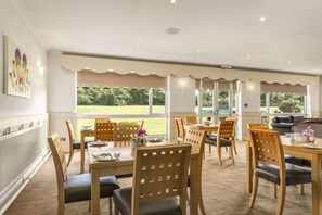 Daily buffet breakfast for a fee - Ramada by Wyndham Chorley South (Chorley)
