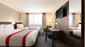 Room, 2 Twin Beds, Non Smoking | 1 bedroom, in-room safe, desk, blackout drapes
