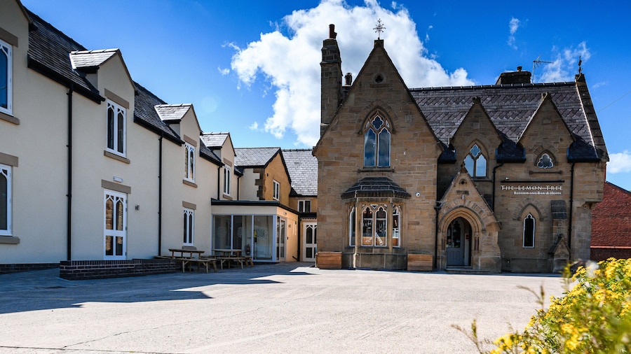 The Lemon Tree - Hotel