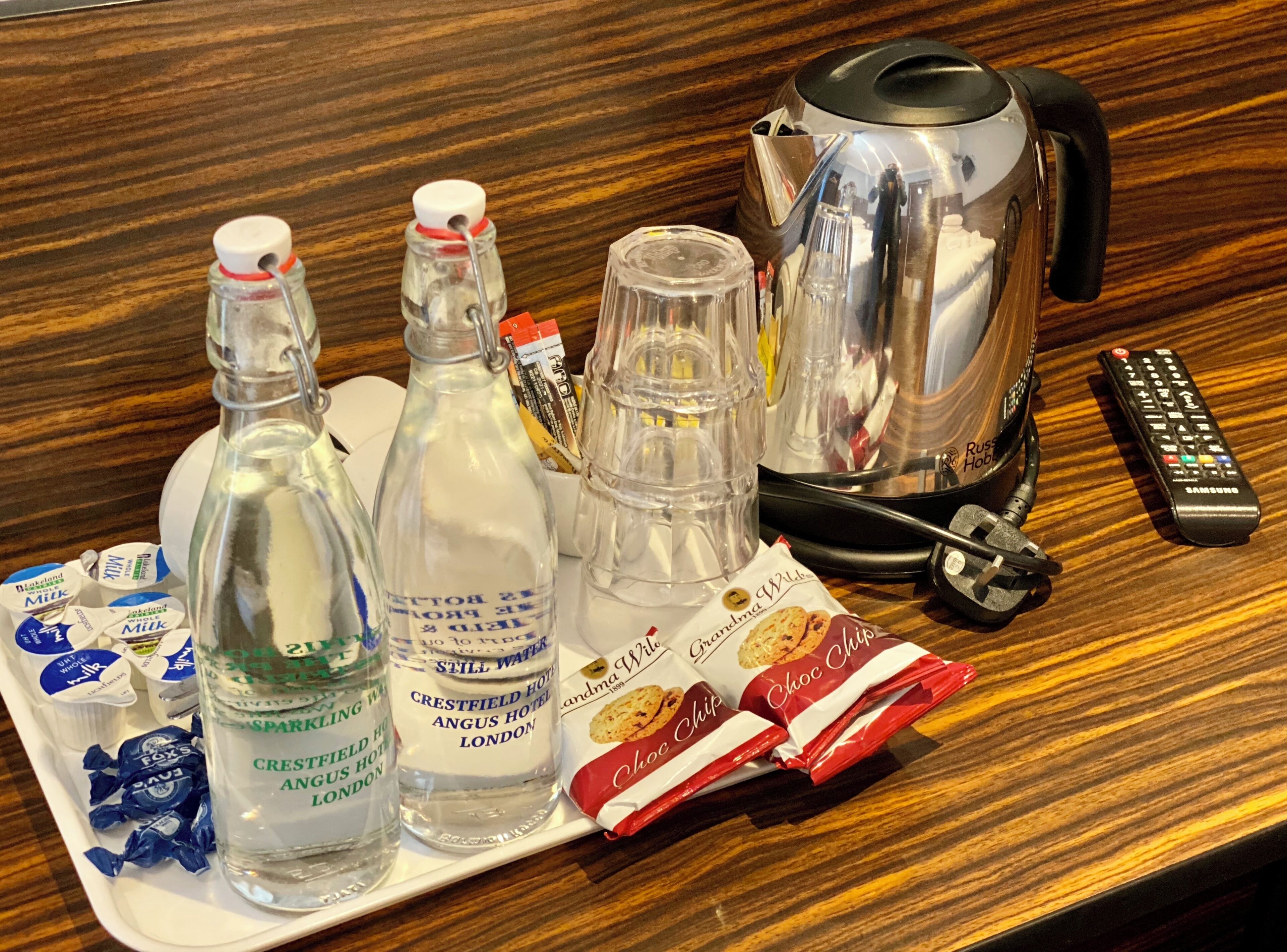 Photo - Crestfield Hotel