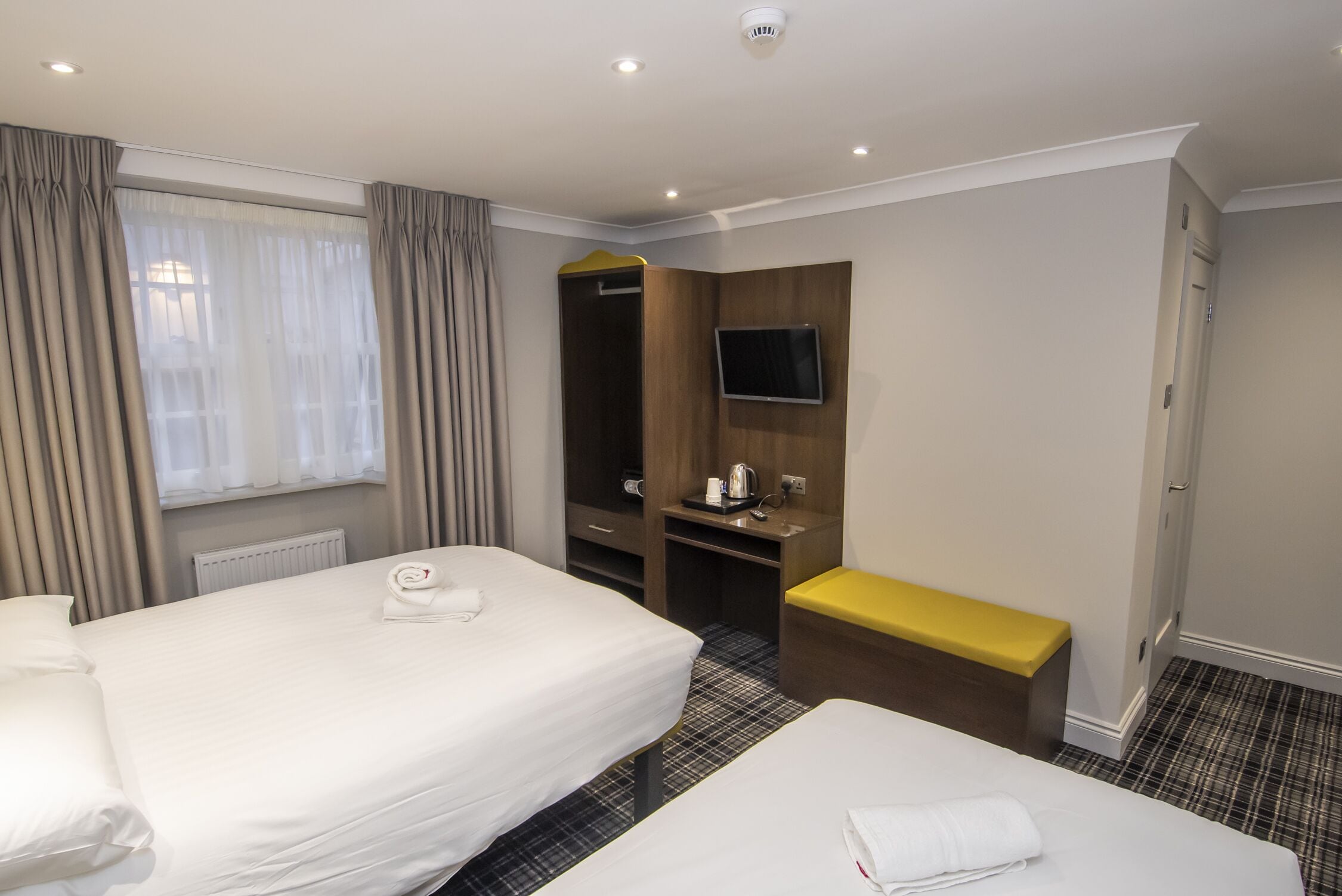 Photo - Howard Winchester Hotel