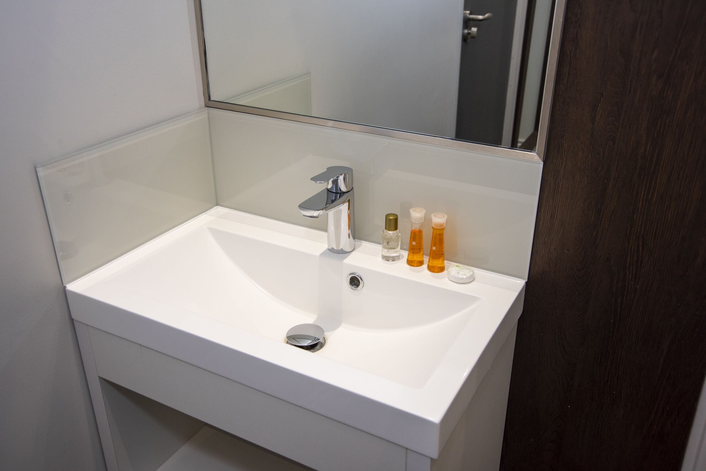 Photo - Howard Winchester Hotel