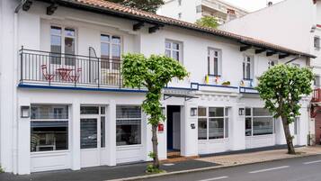 Fachada del alojamiento