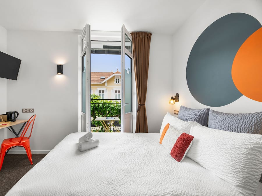 Quarto casal clássico, 1 cama de casal | Individualmente decorados, individualmente mobiliados, escrivaninha