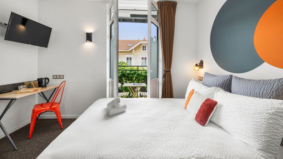 Urban Style Biarritz HĂŽtel du Relais