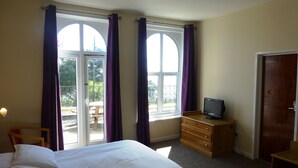 Standard Family of 4 room with view