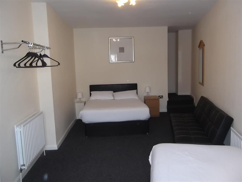 Standard Family Room for 4 | Roupas de cama premium, roupa de cama