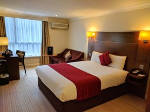 套房 | 書桌、熨斗/熨衣板、免費無線上網、床單