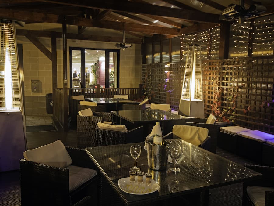 Dîner et souper servis sur place