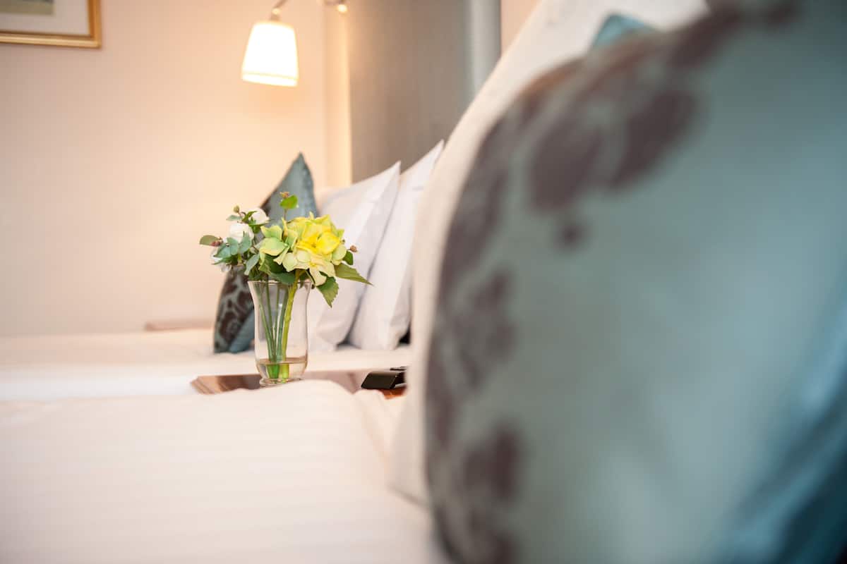 Enkeltværelse | Individuelt design, individuel indretning, skrivebord