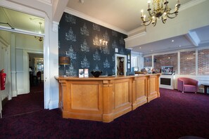 Interior entrance - The Minster Hotel York (York)