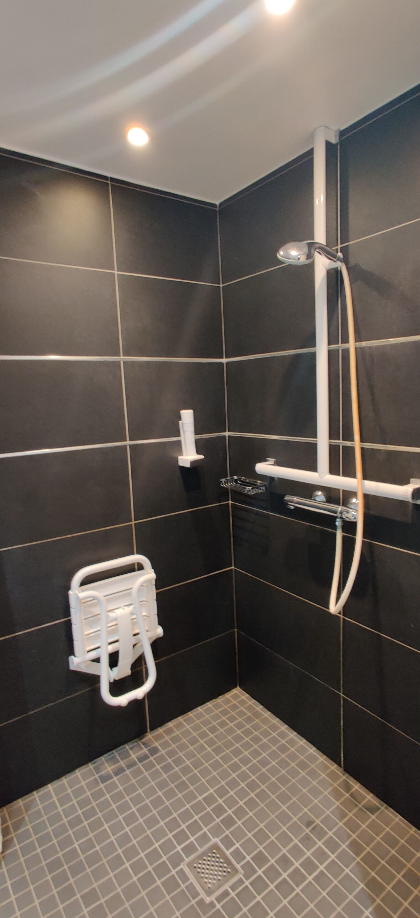 Foto - Hôtel Crocus Caen Mémorial