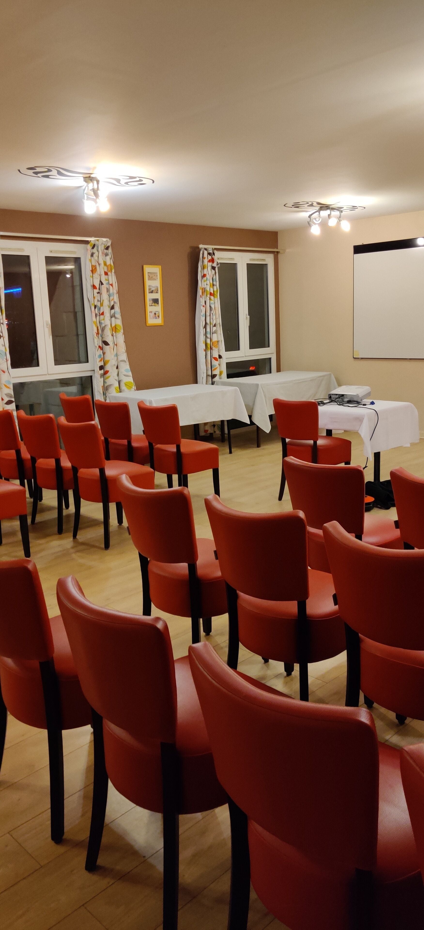 Foto - Hôtel Crocus Caen Mémorial