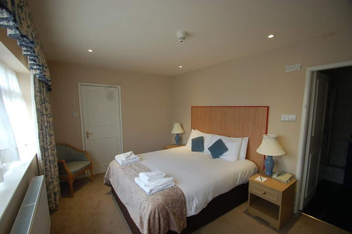 Standard Double Room | Premium bedding, individually decorated, individually furnished, desk