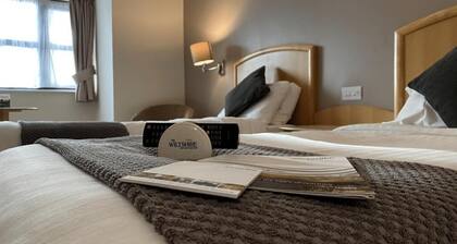 The Wiltshire Hotel, Golf and Leisure Resort
