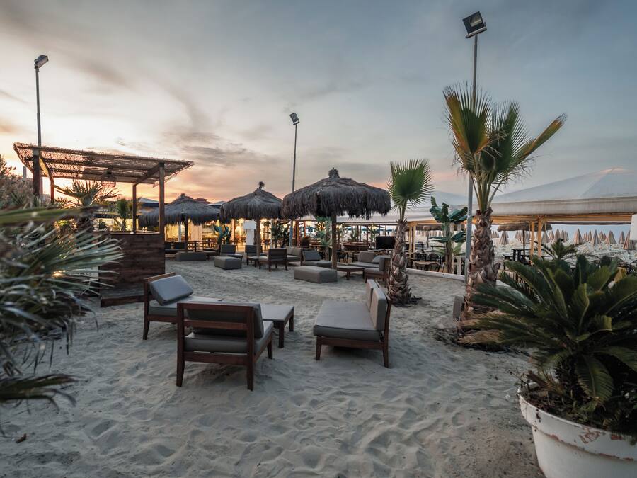 Beach bar