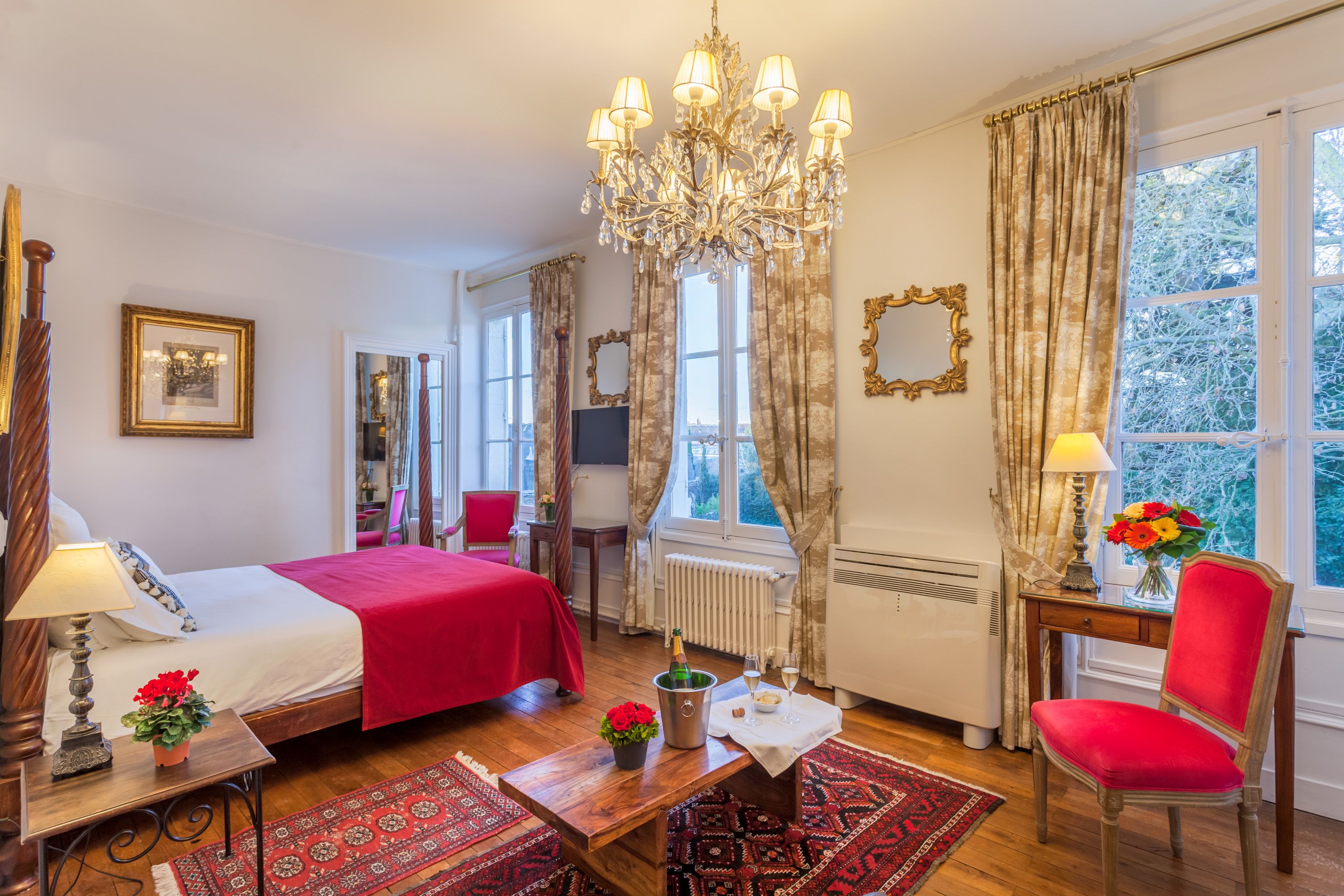 superior double room | 2 bedrooms, hypo-allergenic bedding, minibar, in-room safe