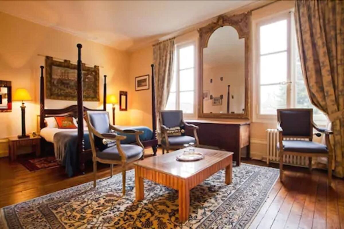 superior double room | 2 bedrooms, hypo-allergenic bedding, minibar, in-room safe
