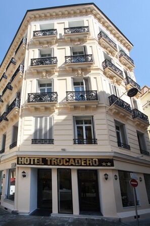 Front of property - Trocadéro (Nice)