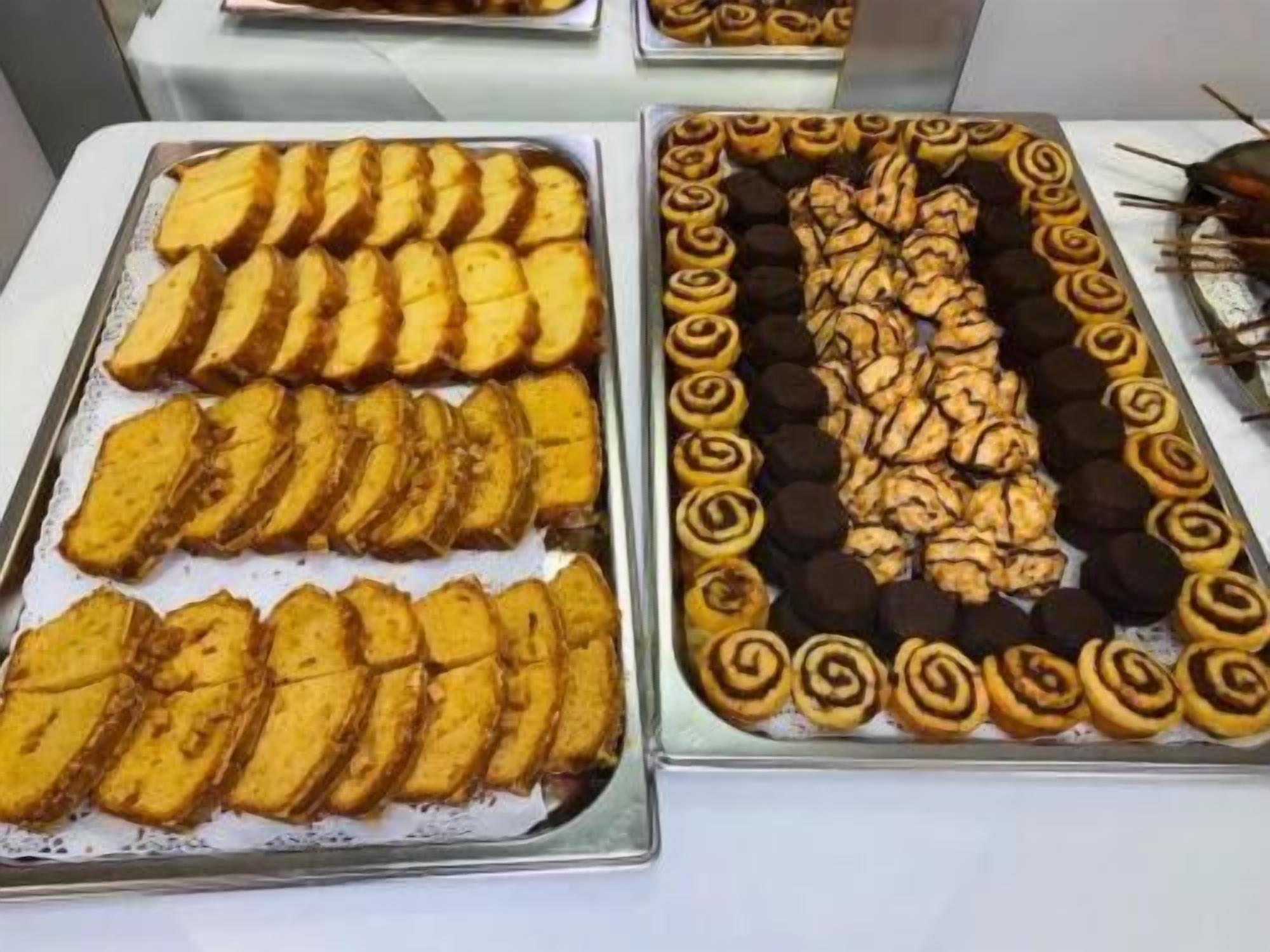 breakfast, lunch and dinner served