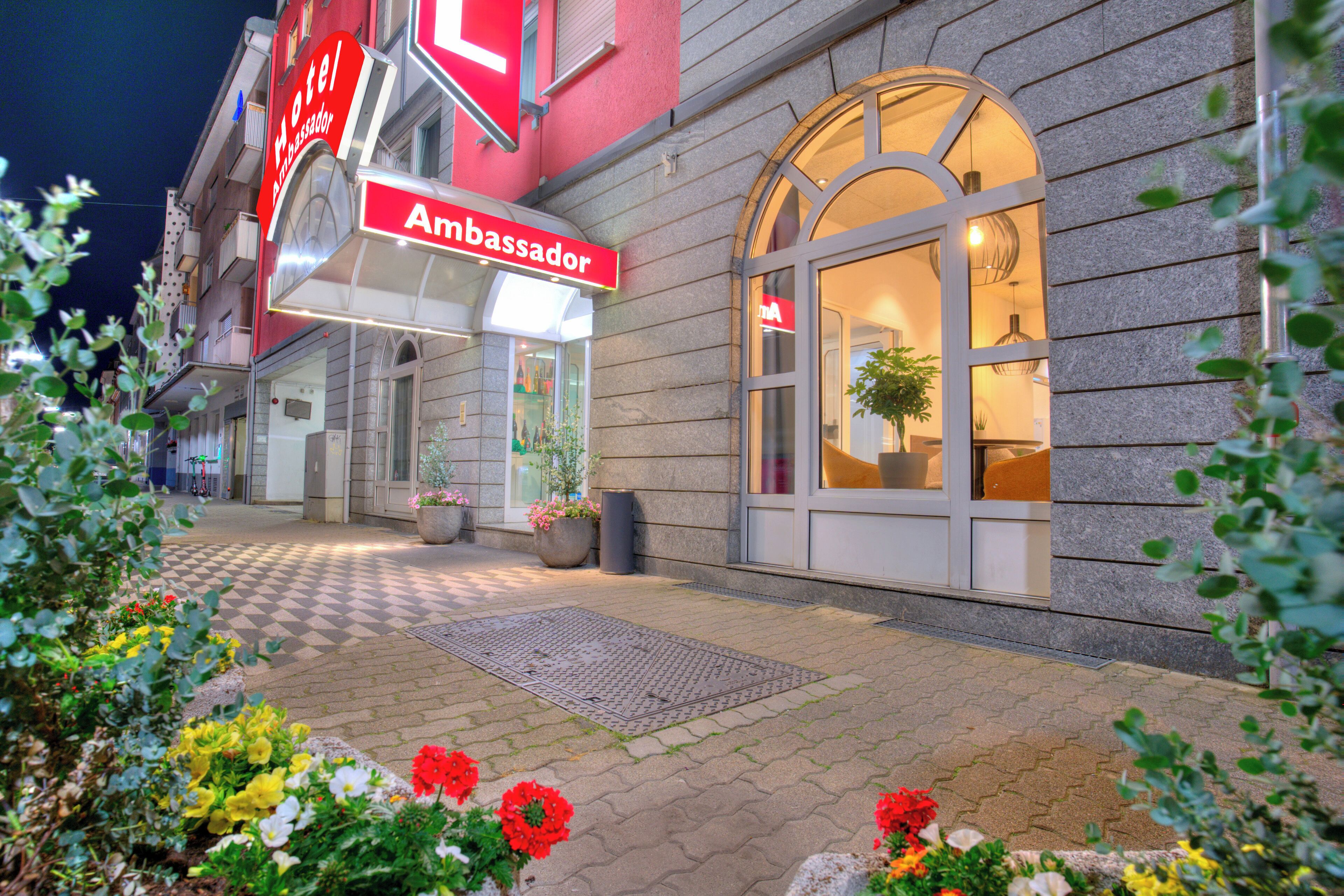 Foto - Ambassador TheContinents