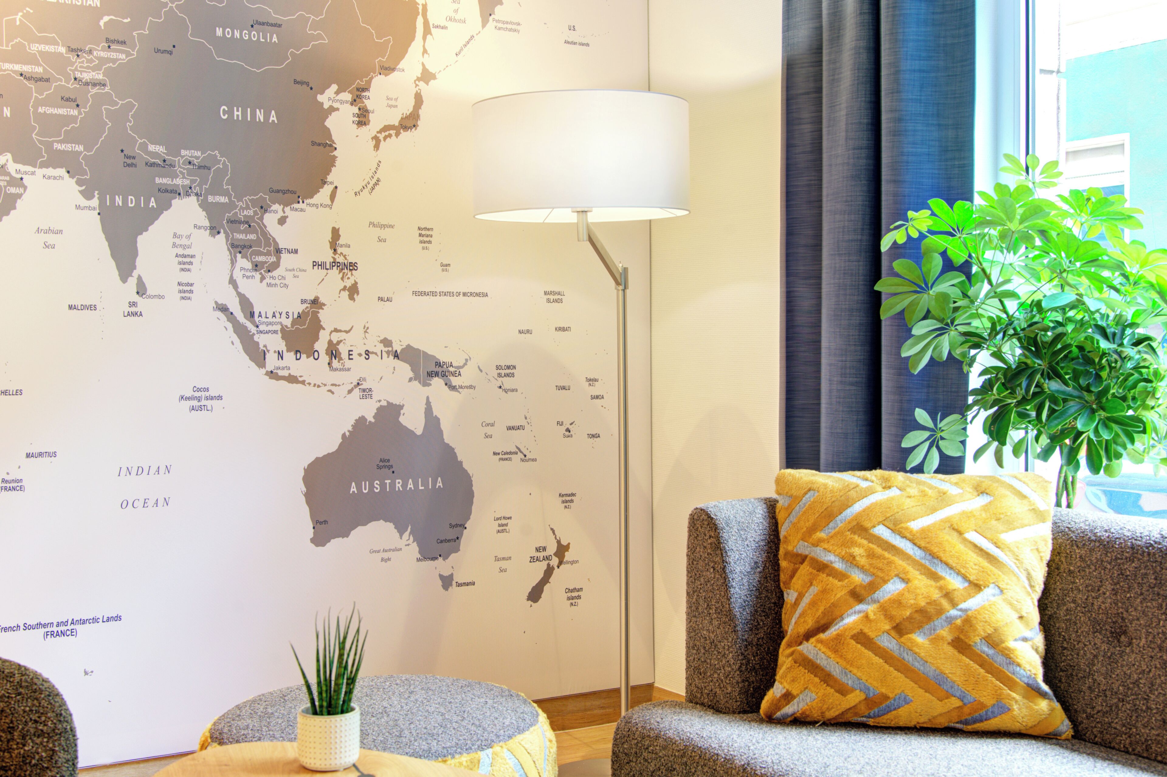 Foto - Ambassador TheContinents