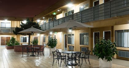 Gardena Terrace Inn
