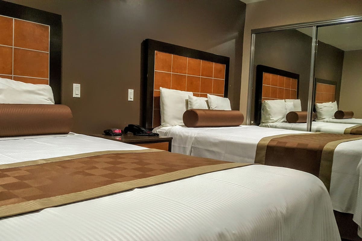 Superior Room, 2 Queen Beds, Non Smoking