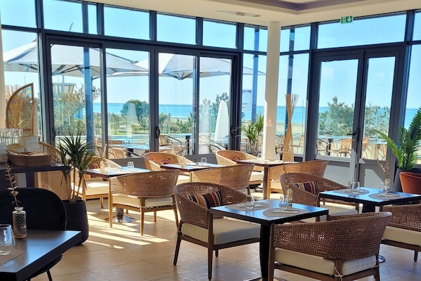 Cocina francesa con vista a la playa