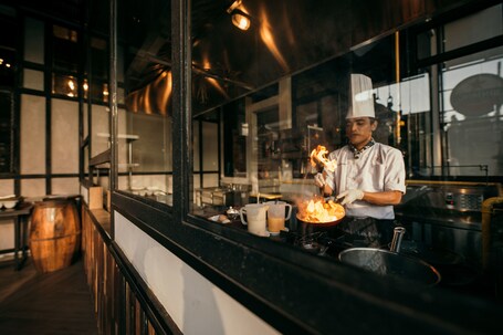 The Vira Bali Boutique Hotel & Suite – Affordable hotel in Kuta