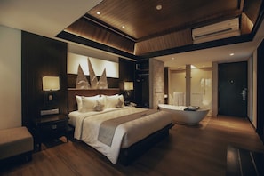 Minibar, in-room safe, desk, iron/ironing board - The Vira Bali Boutique Hotel & Suite (Kuta)