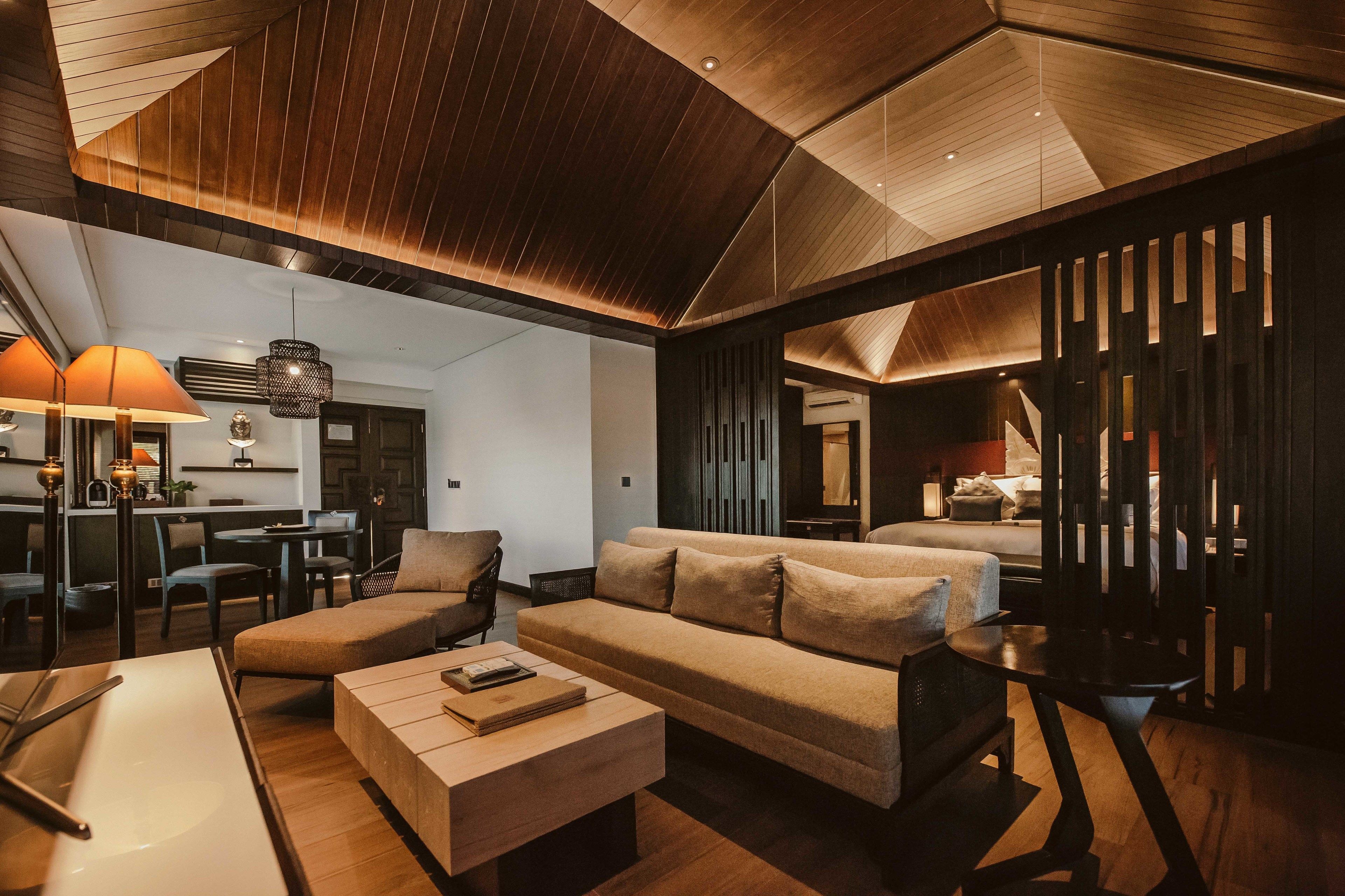 the layonsari suite | living area
