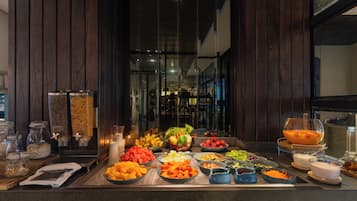 Tägliches inbegriffenes Frühstücksbuffet