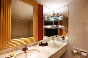 Bathroom sink - Club Bali Mirage (Nusa Dua)