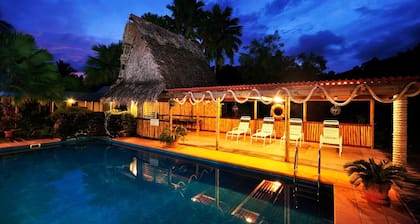 Kosrae Nautilus Resort