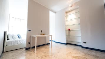 City Apartment, Park View | 2 bedrooms, down comforters, pillowtop beds, in-room safe
