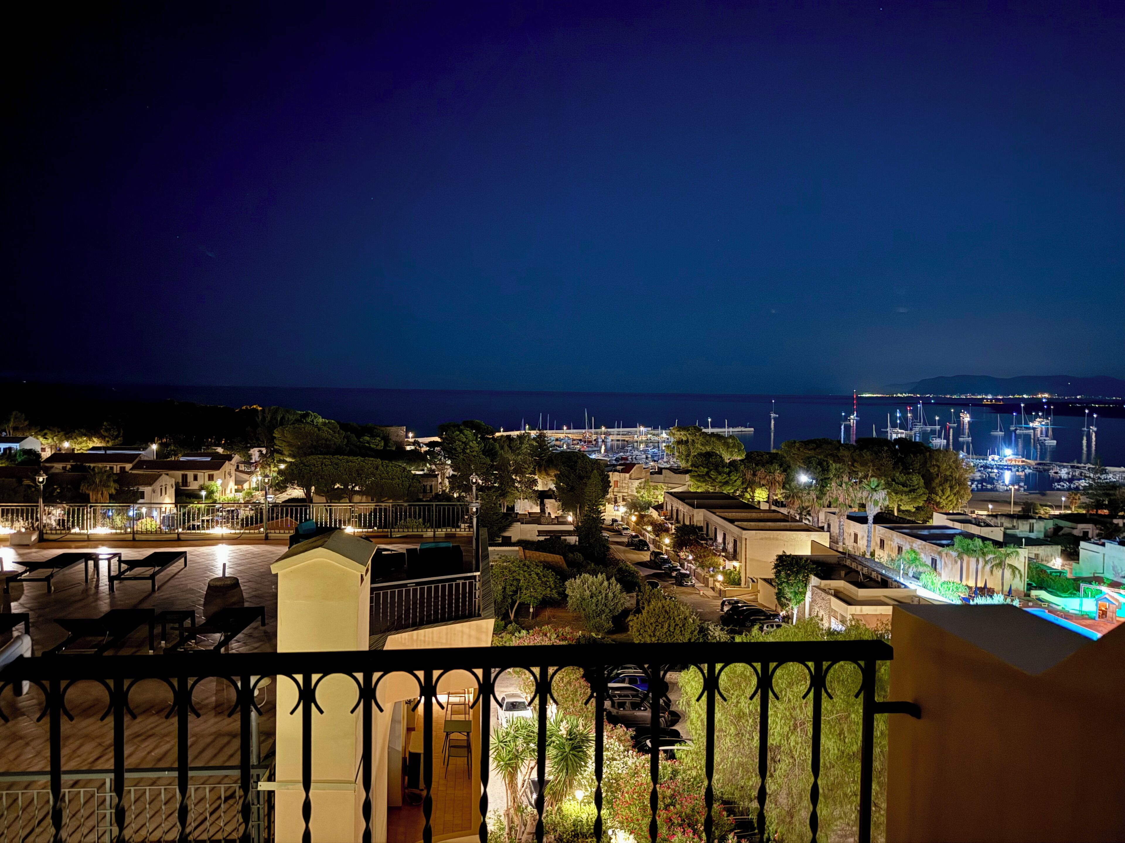 Comfort Double Room, Sea View | Desk, free WiFi, bed sheets