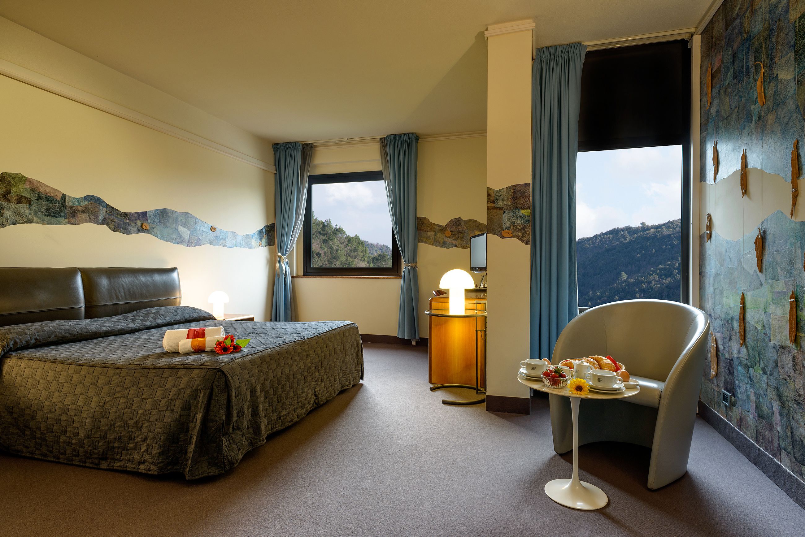 room service – dining