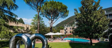 Seasonal outdoor pool
