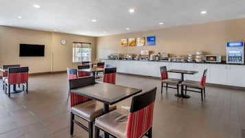 Free daily buffet breakfast