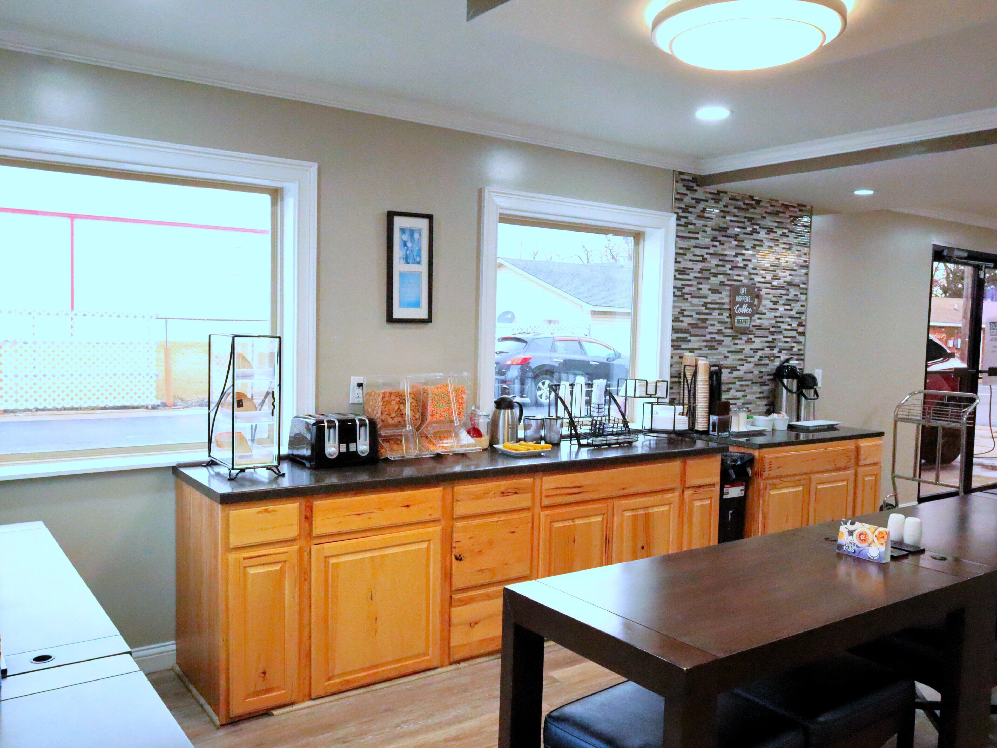 Free daily full breakfast 