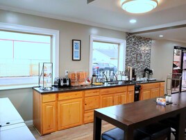 包含每日全套早餐