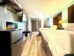 Down comforters, pillowtop beds, individually furnished, desk - Americas Best Value Inn Suites & Studios Blytheville by Sonesta (Blytheville)