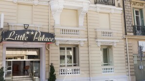 Property entrance - Little Palace (Nice)