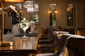3 bars/lounges - Castleknock Hotel (Diswellstown)