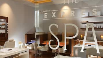 Couples treatment room(s), body treatments, aromatherapy