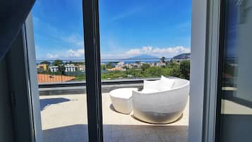 Romantic Room | Terrace/patio