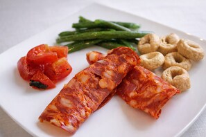 Daily buffet breakfast (EUR 10 per person) - Phi Hotel Ambra (Pescara)