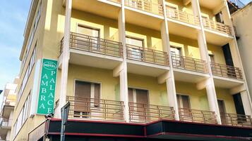 Facciata della struttura